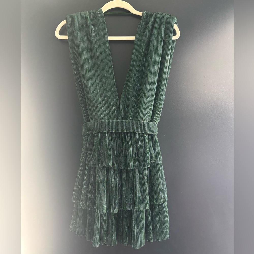 Deep Green Pleated Tiered V-Neck Dress